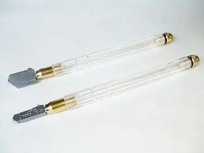 ステンドグラス,ガラスカッター